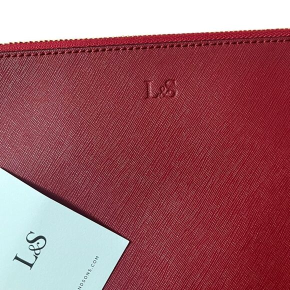Lo & Sons NWT Large Saffiano Pouch Red Gold Hardware Clutch 9x6.5 - Picture 4 of 9